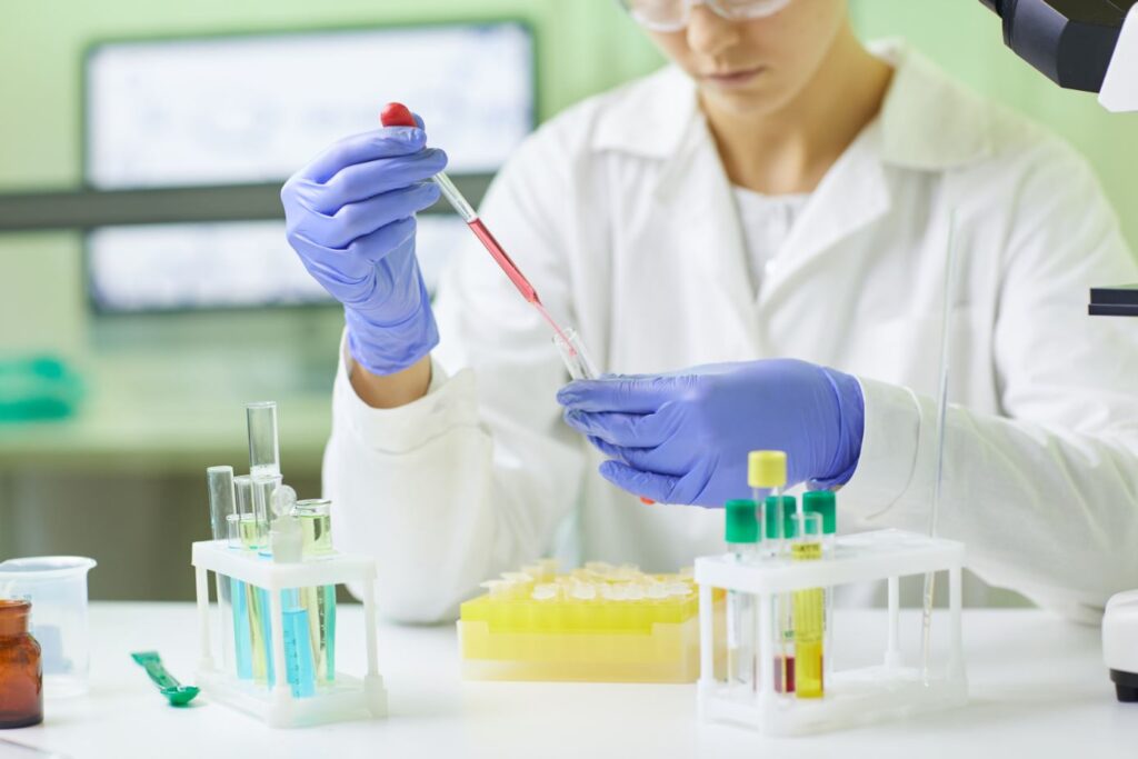 lab worker doing test