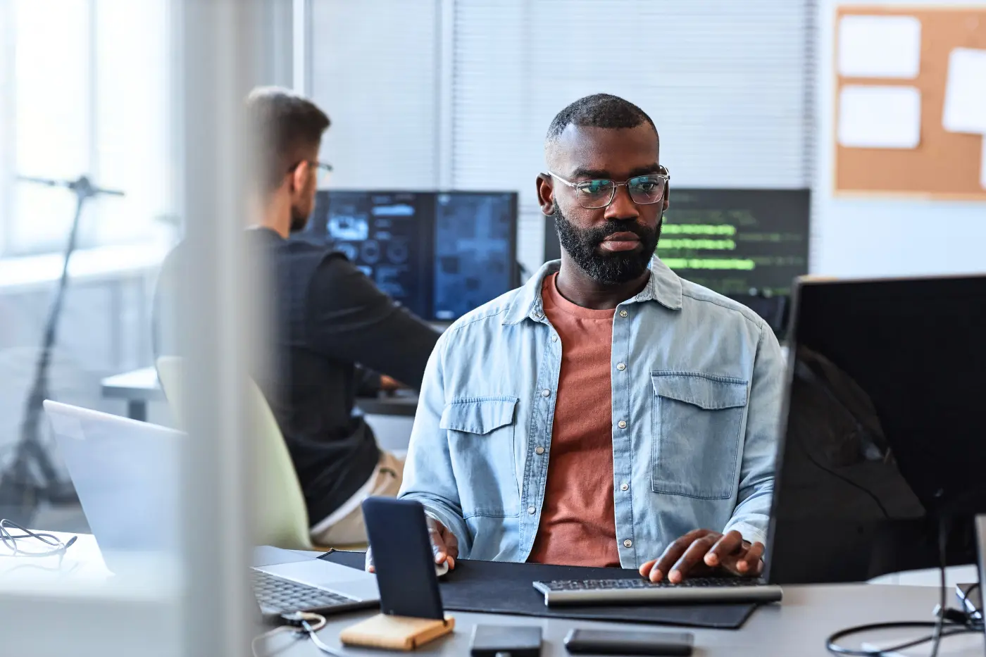 Differences You Need to Know Between Software Developers and Software Engineers